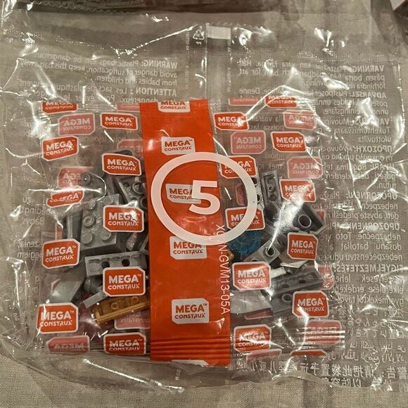 MEGA Hot Wheels Car Customizer Construction Set, Building Toys For Kids Ages 5+ - Picture 9 of 9